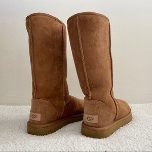 NEW UGG Classic Tall Boot